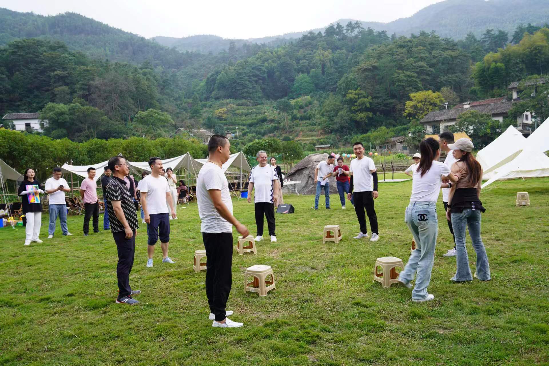 1695887863.jpg 18.jpg