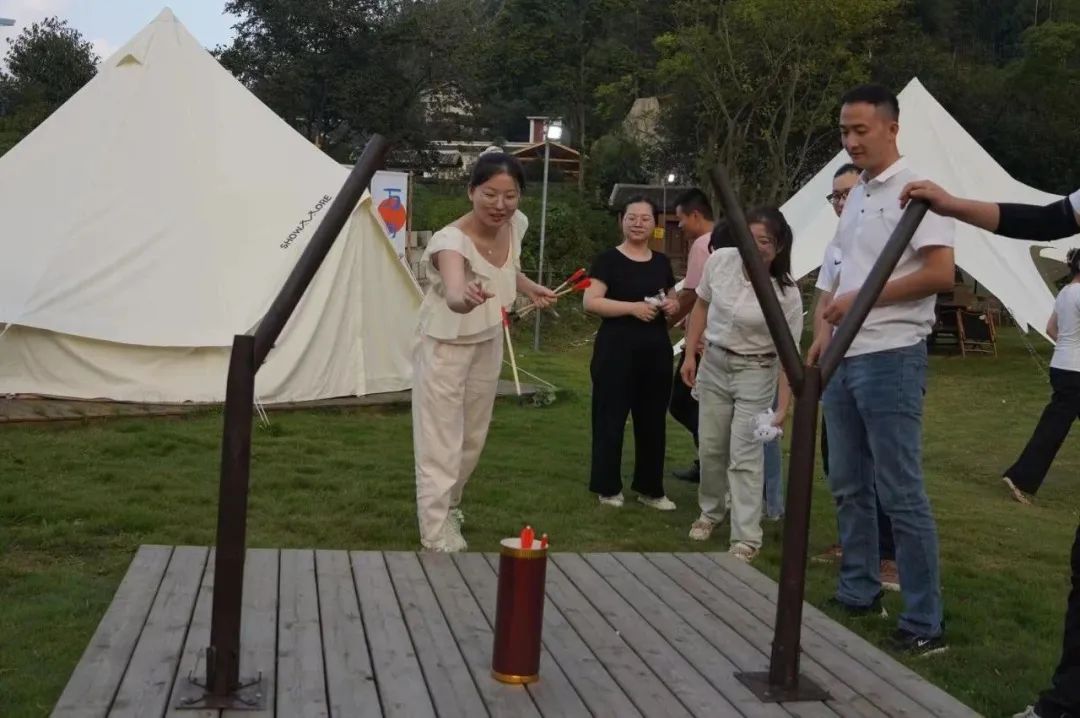 1695888053.jpg 19.jpg